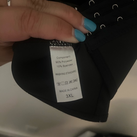 Waist Trainer with Straps - Picture 3 of 4